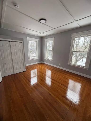 Main picture of 599 Elm St