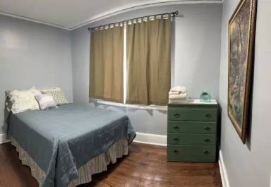 Main picture of 2636 Pasadena St