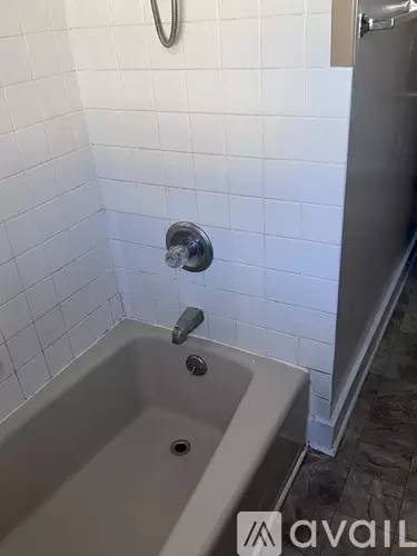 Main picture of 69 Brevator St