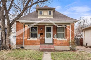 Main picture of 3440 W 34th Ave