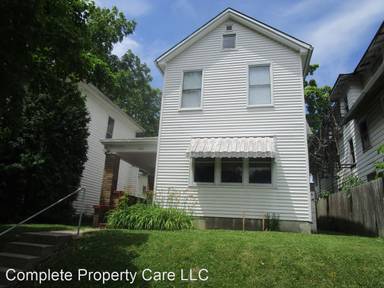 Main picture of 220 N 16th St