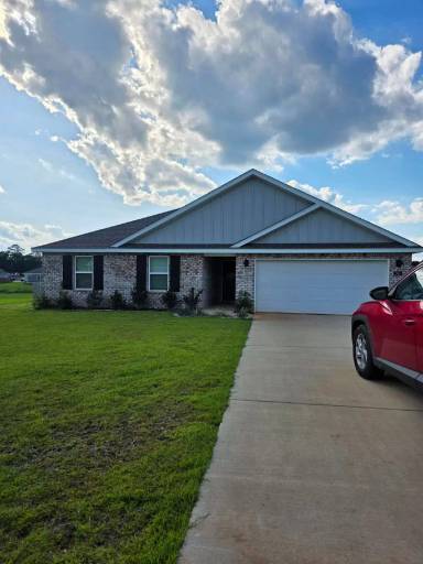 Main picture of 206 Mill Ct