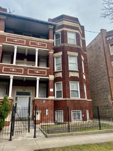Main picture of 6129 S Eberhart Ave