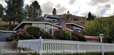 Main picture of 2331 W Prospect St