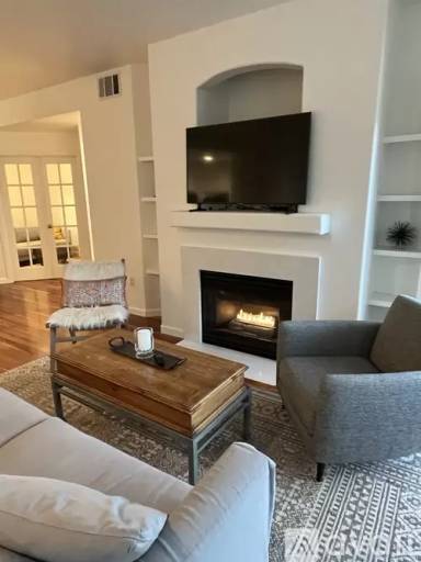 Main picture of 530 Mohawk Dr
