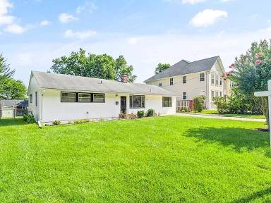 Main picture of 8134 Drayton Ln