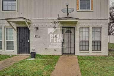 Main picture of 4917-47 Miller Ave