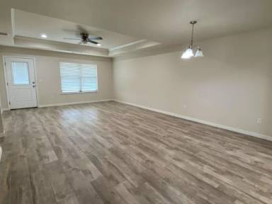 Main picture of 8991 Redbud Rd