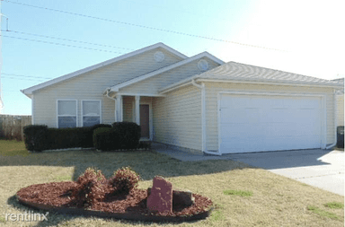 Main picture of 1008 SW 156th St
