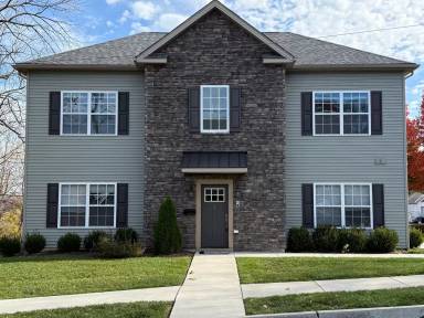 Main picture of 1332 Genoa St