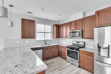 Main picture of 13586 Brookwater Dr