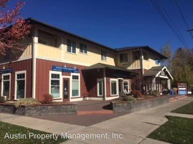 Main picture of 1052 NW Newport Ave