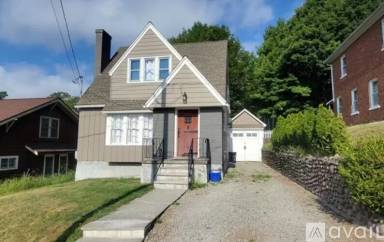 Main picture of 16 Grant St