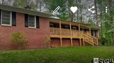 Main picture of 136 Rusty Ln