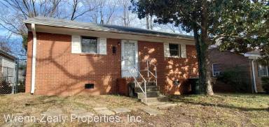 Main picture of 1809 Larkin St
