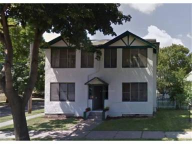 Main picture of 603 Simpson St