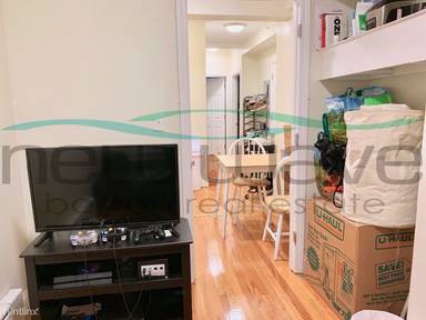 Main picture of 84 Fenway