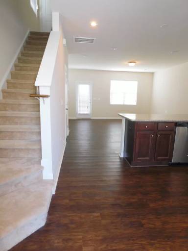 Main picture of 8951 Commons Townes Dr