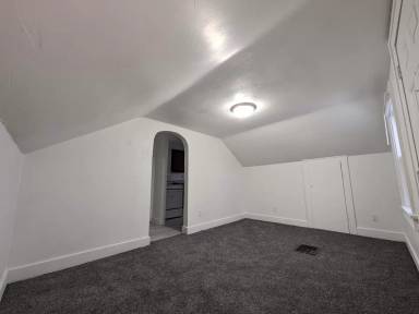 Main picture of 1001 Shea Ave