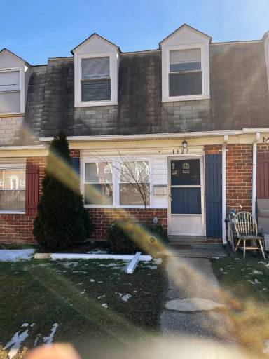 Main picture of 1327 Mantle St