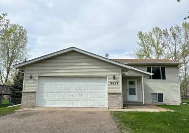Main picture of 9059 Oriole Ln