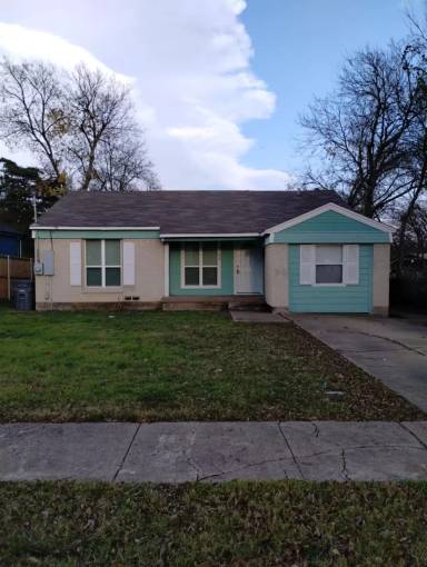 Main picture of 4146 Ball St