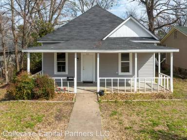 Main picture of 815 S 22nd St