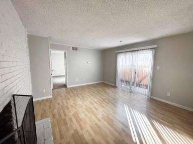 Main picture of 615 24th St