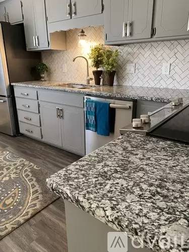 Main picture of 1803 SW Skyline Dr