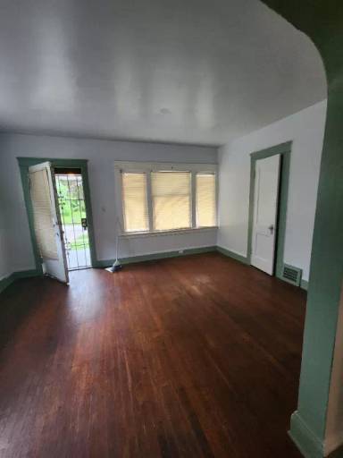 Main picture of 11911 Hamlen Ave