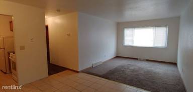 Main picture of 6971 N 43rd St