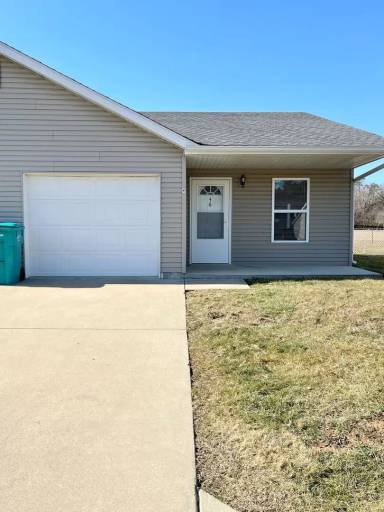 Main picture of 26 Montee Ln