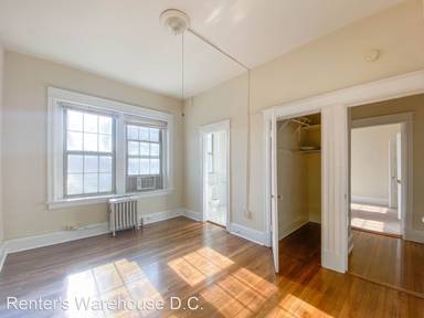 Main picture of 1833 S St NW