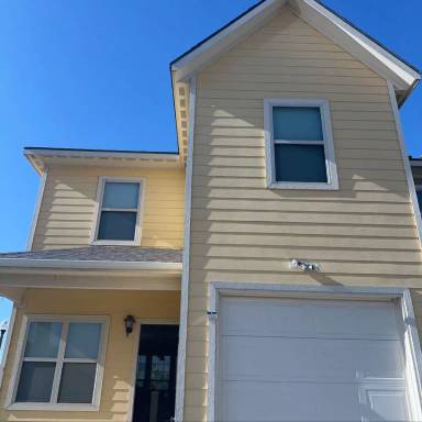 Main picture of 5525 Dolores Pl