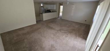 Main picture of 3496 Roanoke St