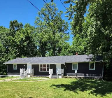 Main picture of 159 Lowrie Blvd