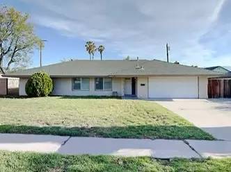 Main picture of 900 E Mariposa Dr