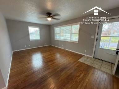 Main picture of 607 Crestwood Dr