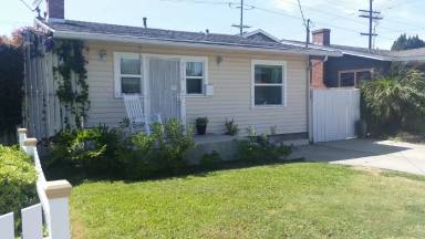 Main picture of 4214 Kansas St