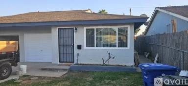 Main picture of 562 Center St