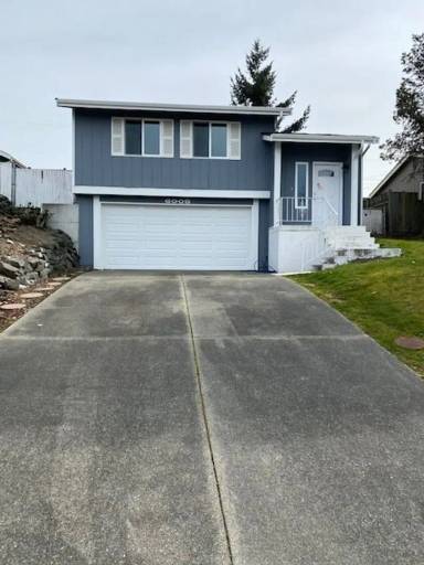 Main picture of 6005 S Verde St