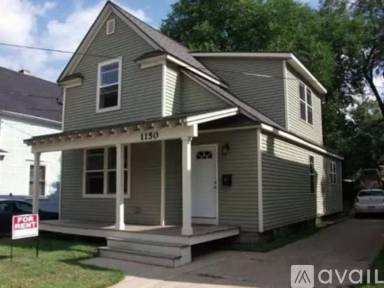Main picture of 1150 Fulton St E