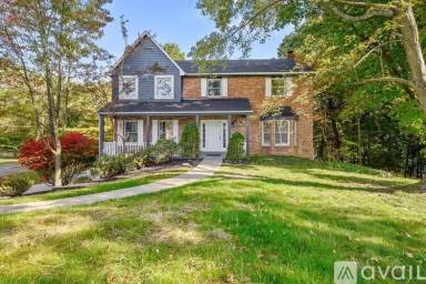Main picture of 10194 Woodbury Dr