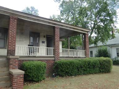 Main picture of 155 Stonewall Pl