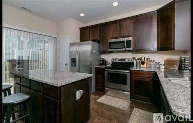 Main picture of 520 Clear Stream Ln