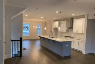 Main picture of 300 Riverton Way