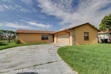 Main picture of 2416 Mace St