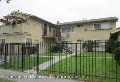 Main picture of 206 E Wakefield Ave