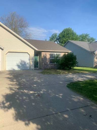 Main picture of 2810 Duroc Dr