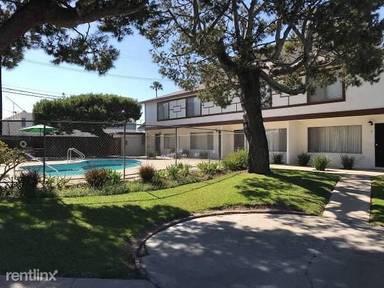 Main picture of 2977 Mendoza Dr